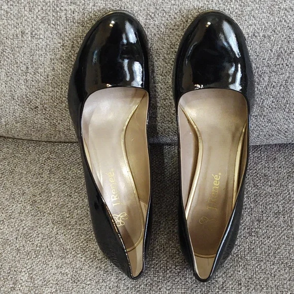 J Renee shoes